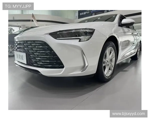 10万出头合资家用B级车，性价比之选，还看啥A级车？解读别克君威