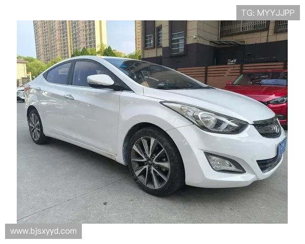 10万可买最新款现代朗动:外观超漂亮 10万可买最新款现代朗动:外观超漂亮